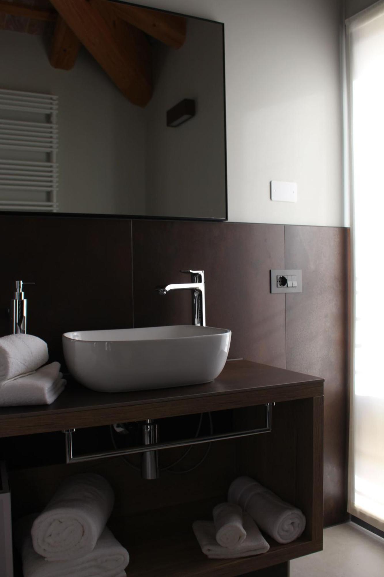 Ida Boutique Hotel Азоло Экстерьер фото
